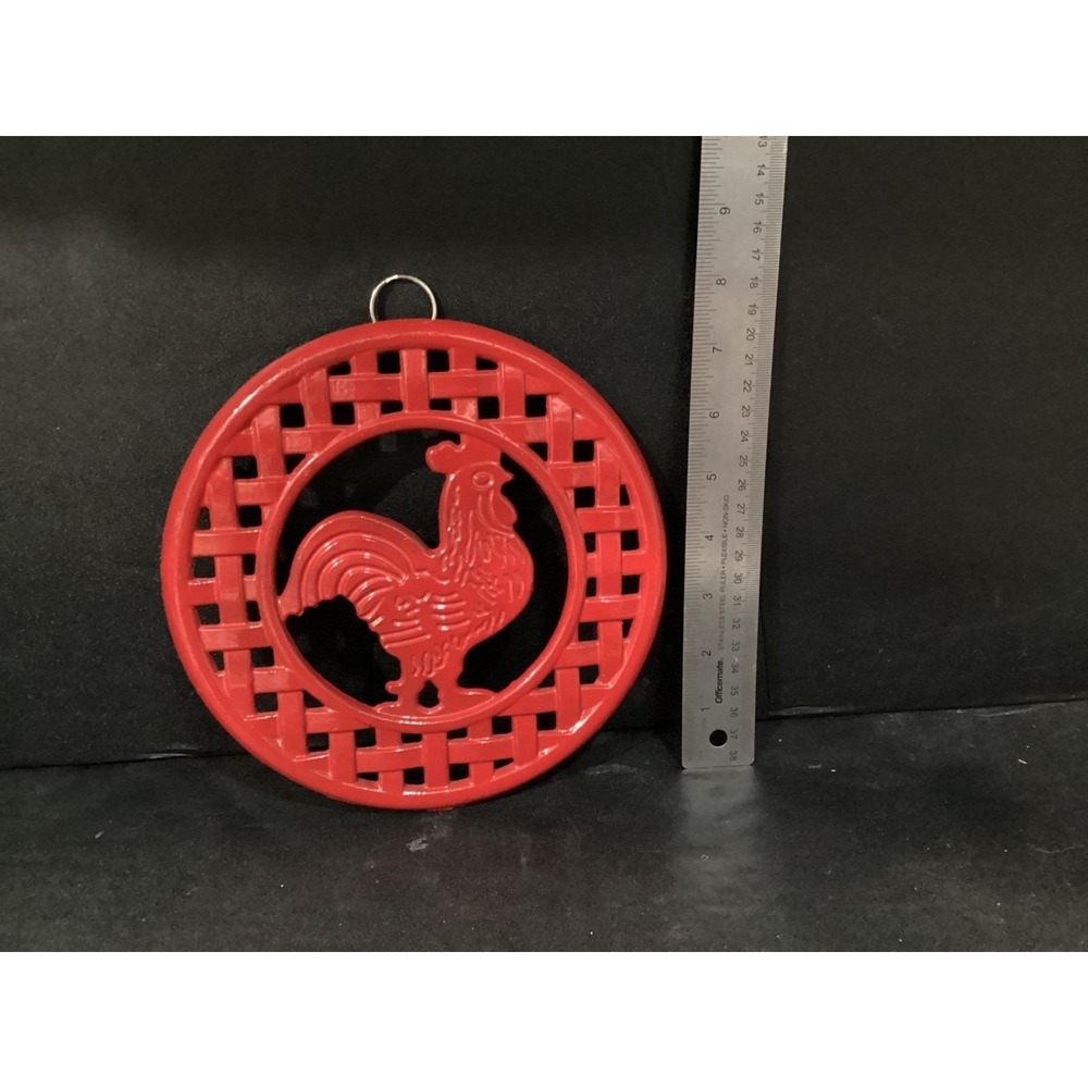 Cast Iron Trivet Red Rooster Hot Plate Pot Holder Farmhouse Decor